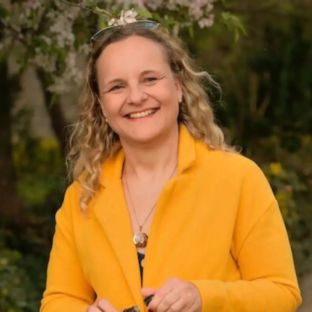 Die Autorin: Leonore Anton